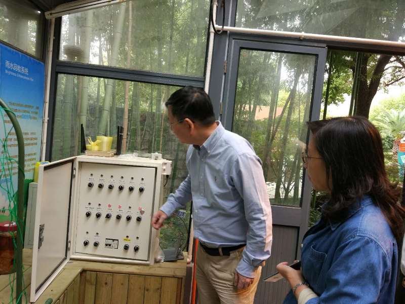 娄山参观图片1 - 副本 (2).jpg
