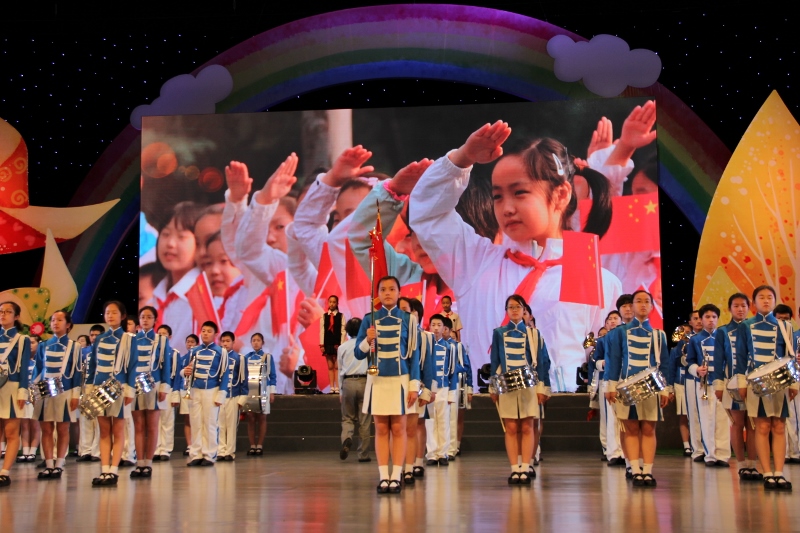 南洋初级中学鼓乐队顺利完成上海市第七次少代会演出任务